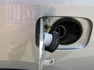 2011𷀰 2.0L քӺA ^