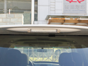 2011𷀰 2.0L քӺA ^