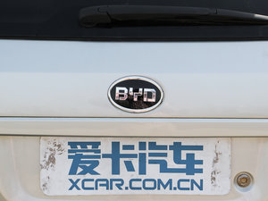 2011𷀰 2.0L քӺA ^