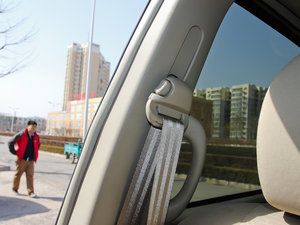 2011𷀰 2.0L քӺA g