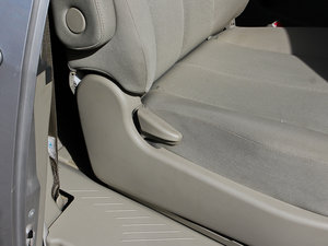 2011𷀰 2.0L քӺA g