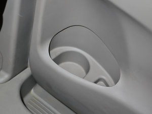 2011𷀰 2.0L քӺA g