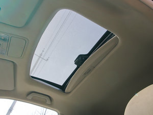 2011𷀰 2.0L քӺA g