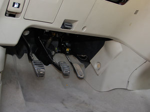 2011𷀰 2.0L քӺA g