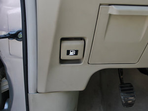 2011𷀰 2.0L քӺA g