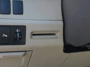 2011𷀰 2.0L քӺA g