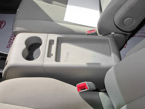 2011𷀰 2.0L քӺA g