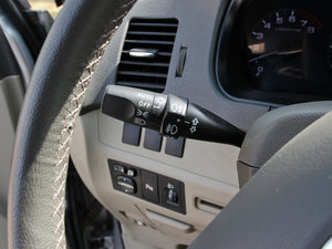 2011𷀰 2.0L քӺA п؅^