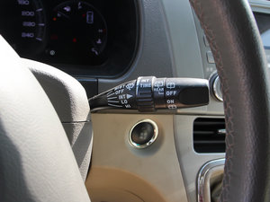 2011𷀰 2.0L քӺA п؅^