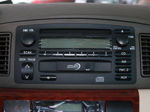 2011款1.5L 标准型 中控区
