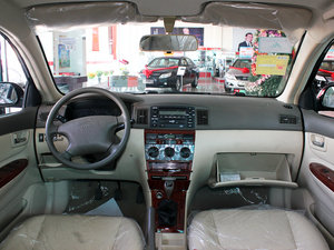 2011款1.5L 标准型 中控区