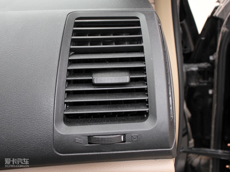 2011ȁF6 S 1.8L քӺA