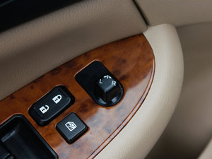 2011S 2.0L CVT п؅^(q)