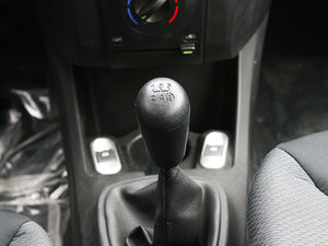 2011款1.0L 尚酷版悦酷型 中控区