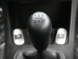 2011款1.0L 尚酷版悦酷型 中控区