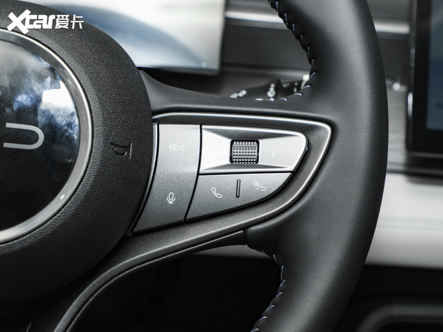 202505 DM-i DM-i { 120KMŞ