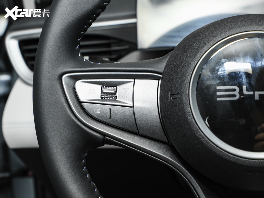 202505 DM-i DM-i { 120KMŞ