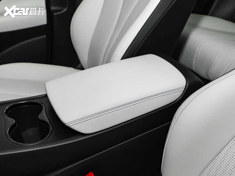 202505 DM-i DM-i { 120KMŞ