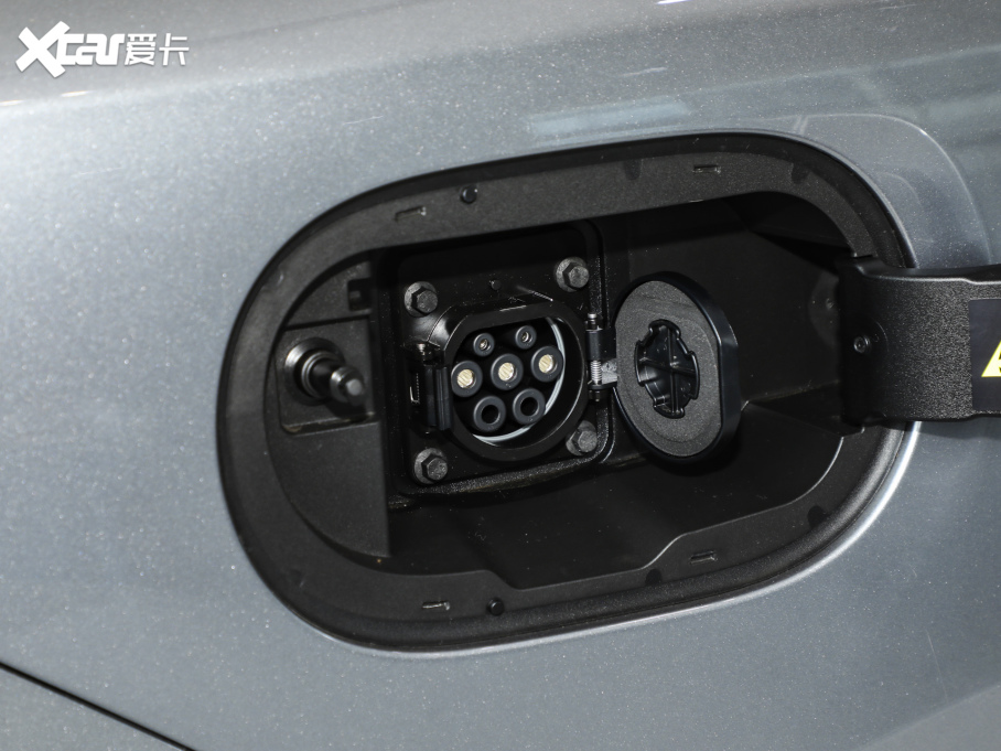 202505 DM-i DM-i { 120KMŞ