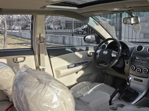 2012款1.5L 手动豪华版 空间座椅