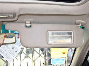 2012款1.5L 手动豪华版 空间座椅