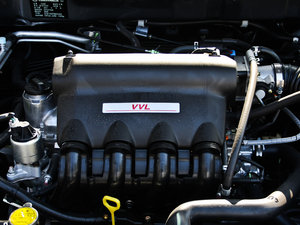 2012款1.5L 手动舒适版 发动机