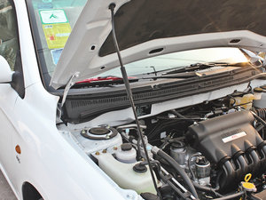 2012款1.5L 手动舒适版 其它