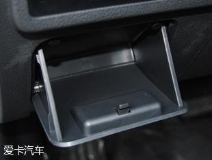 比亞迪汽車2014款秦