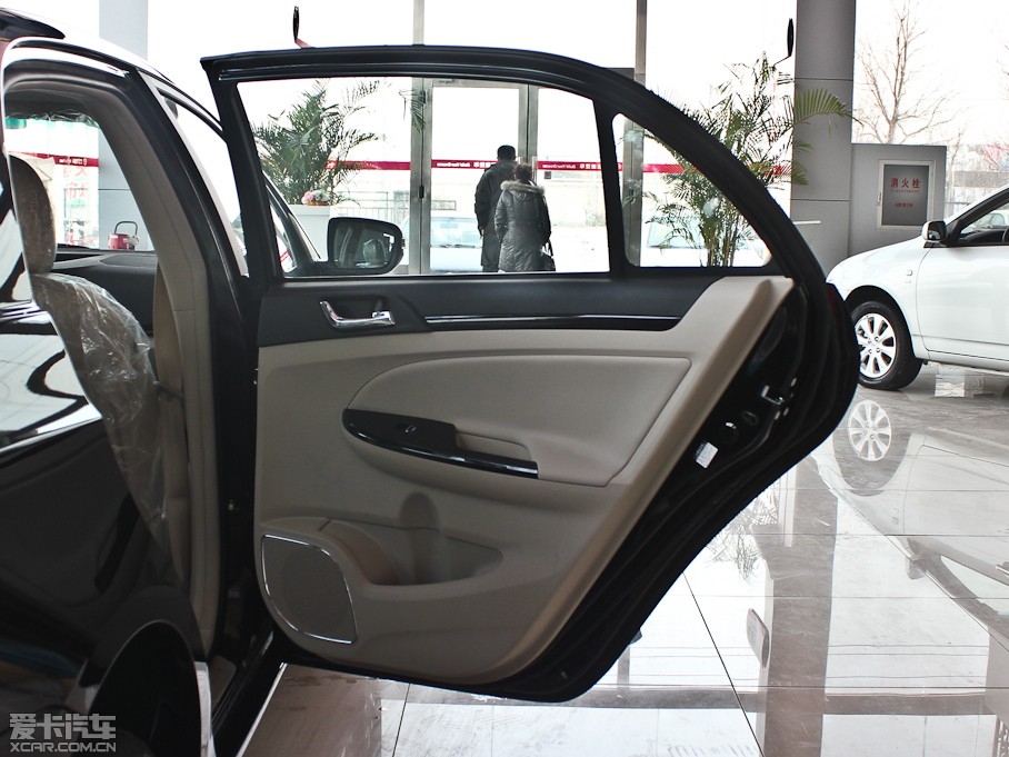 2012�����J 1.5L �քӺ��A��