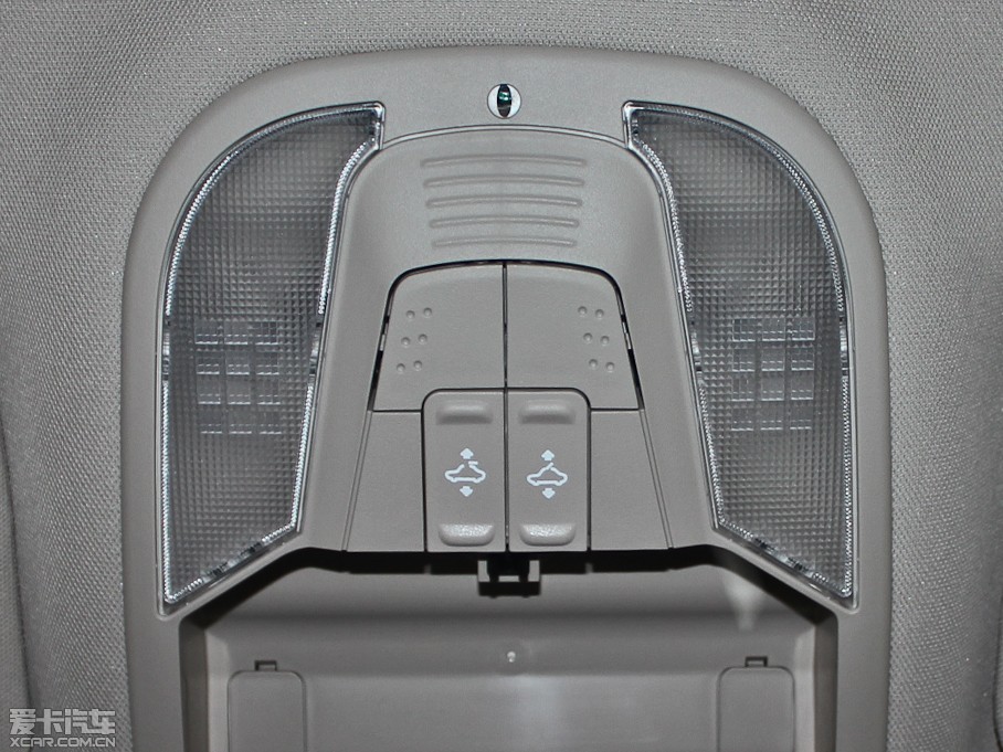 2012�����J 1.5L �քӺ��A��