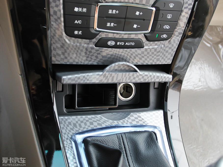 2012�����J 1.5L �քӺ��A��