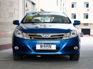 2012款1.5L 手动舒适版 正前