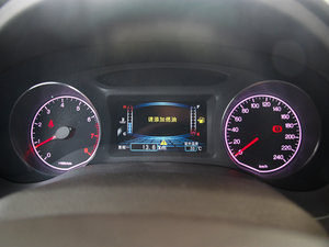 2012款1.5L 手动舒适版 中控区