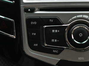 2012款1.5TID 自动豪华版 中控区