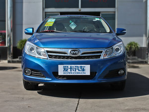 2012款1.5TI 手动豪华版 正前