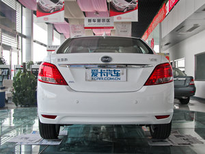 2012款1.5L 手动豪华版 整体外观