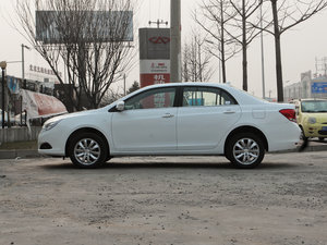 2012款1.5L 手动豪华版 正侧（左）