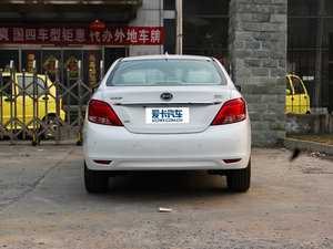 2012款1.5L 手动豪华版 正后	