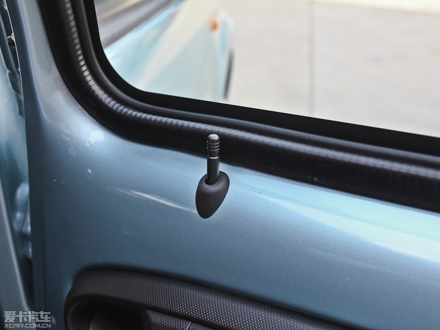 2012ȁF0 1.0L ք(dng)