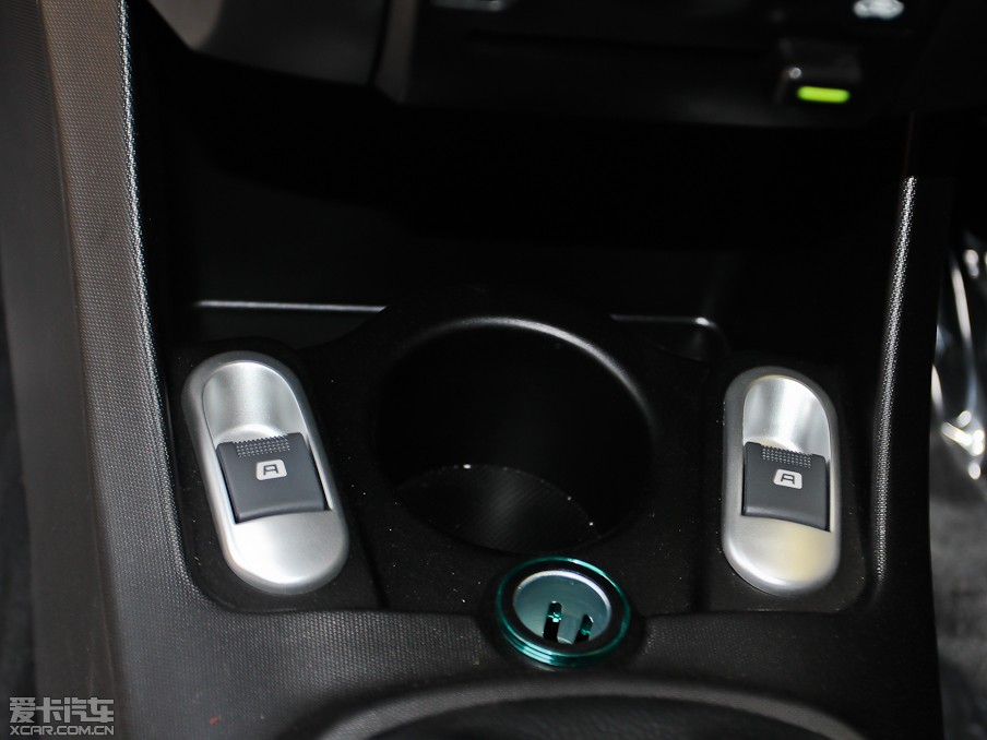 2012ȁF0 1.0L ք(dng)C