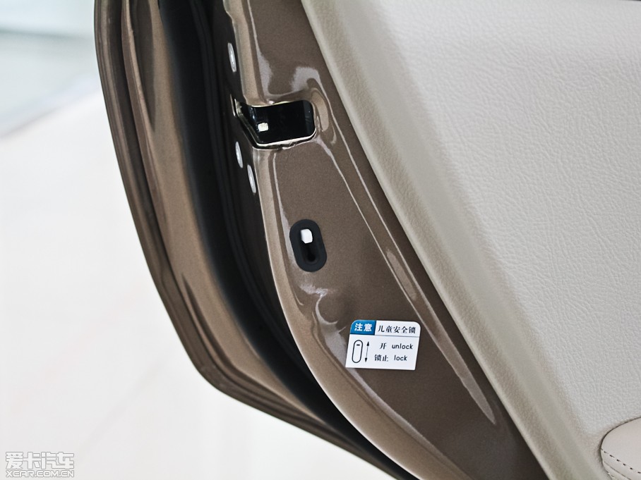 2013ȁS6 2.0L ք(dng)Ӣ