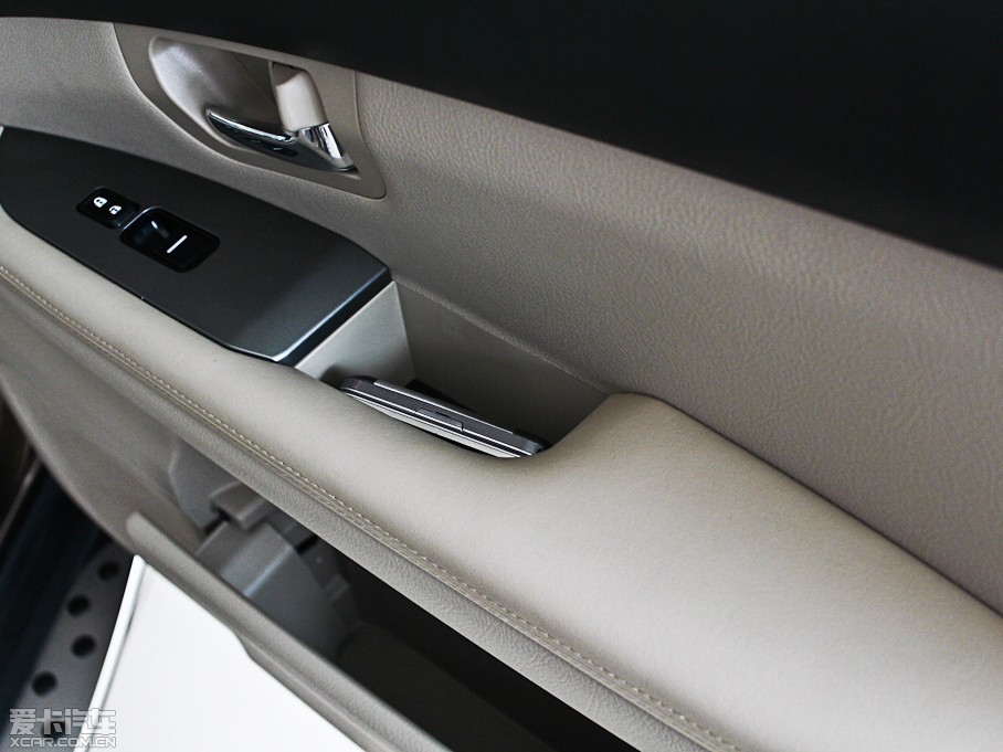 2013ȁS6 2.0L քӾӢ