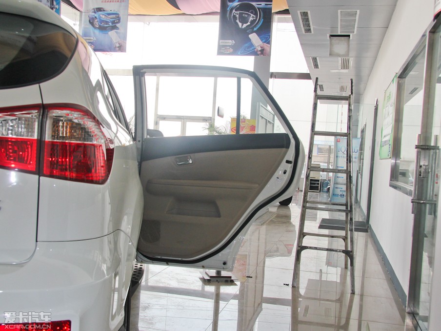 2013ȁS6 Ő 2.0L ք(dng)Ӣ