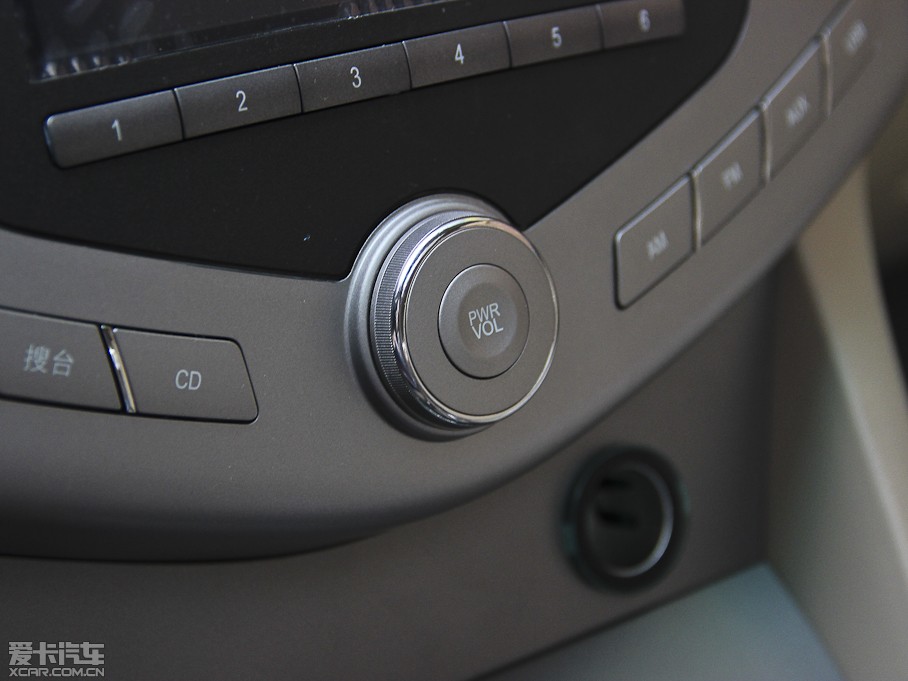 2013����ǵ�S6 �׽�� 2.4L �ֶ���Ӣ��