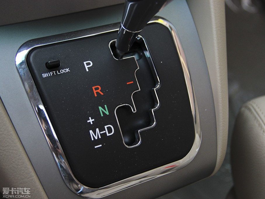 2013����ǵ�S6 �׽�� 2.4L �ֶ���Ӣ��