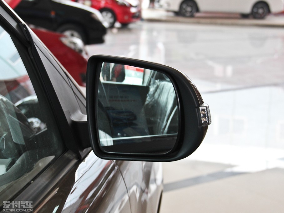 2013ȁS6 ׽ 2.0L քF