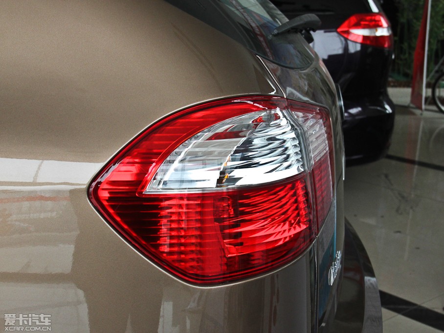 2013ȁS6 ׽ 2.0L քF