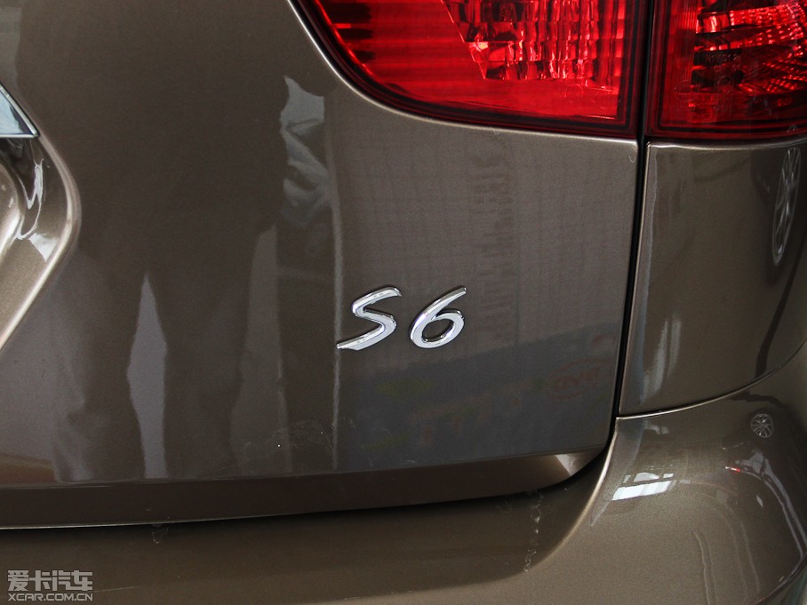 2013ȁS6 ׽ 2.0L քF