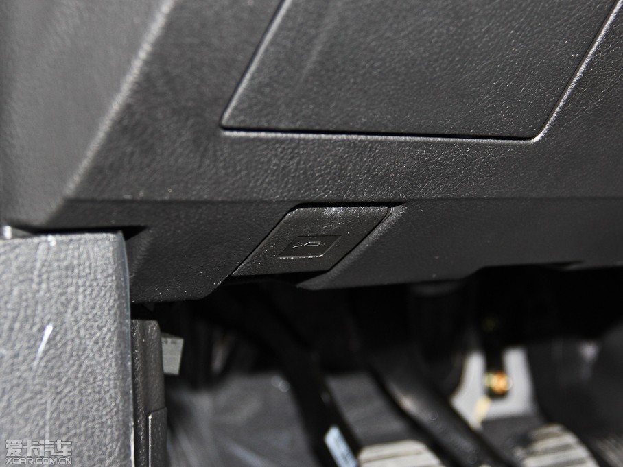 2013ȁS6 ׽ 2.0L քF