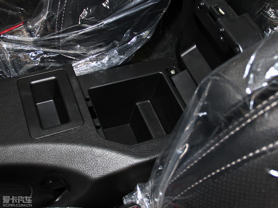 2013ȁS6 ׽ 2.0L քF